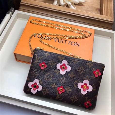 louis vuitton valentine flower box|Blooming Box Monogram .